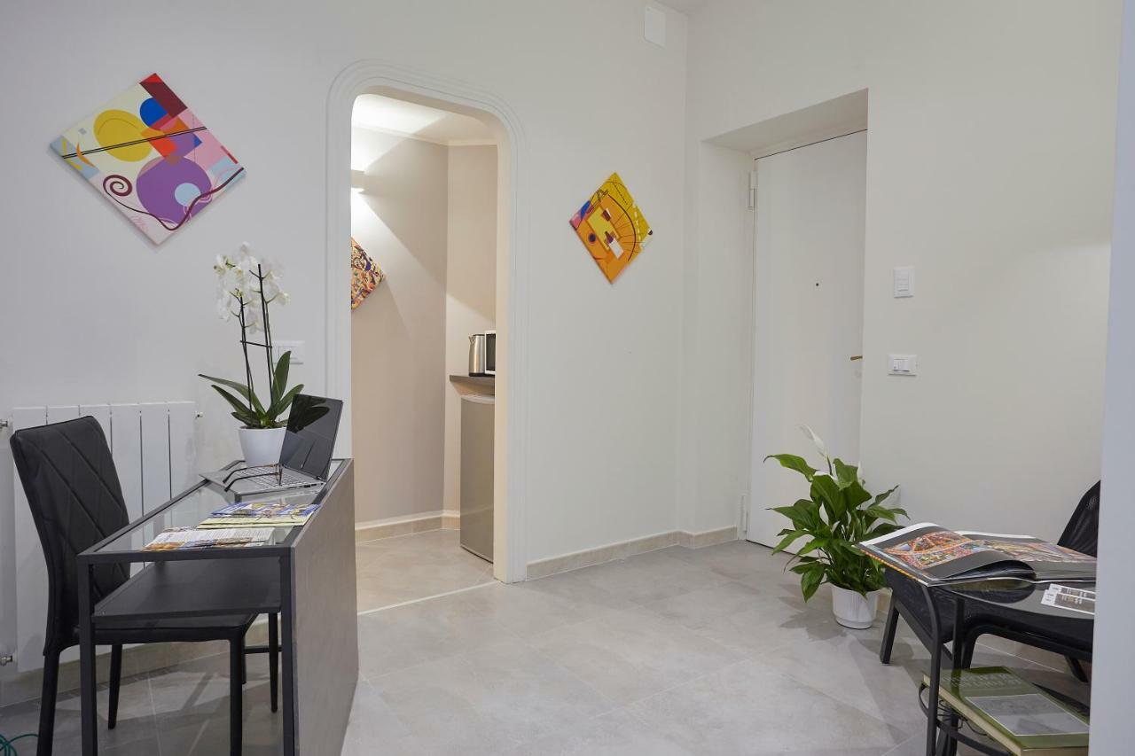 Better & Better Bed & Breakfast Palermo Bagian luar foto